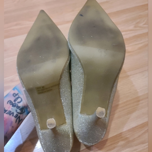 Diva Lounge 8 1/2 Golden sparkles High heel shoes - Picture 3 of 7